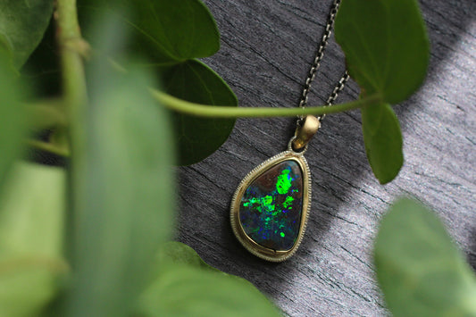 Spacetime Pendant | Opal