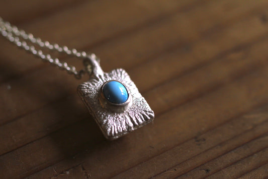 Golden hill Turquoise | sand casted | silver950 necklace