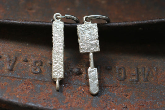 Evanesce Series Earrings #1 | Plain