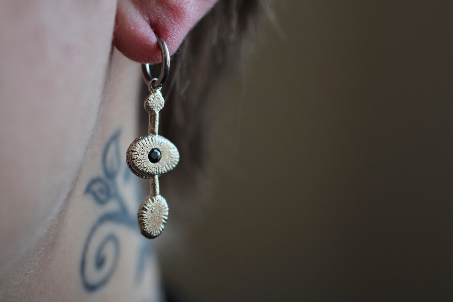 Dark Sapphire Earrings | Sand Casted