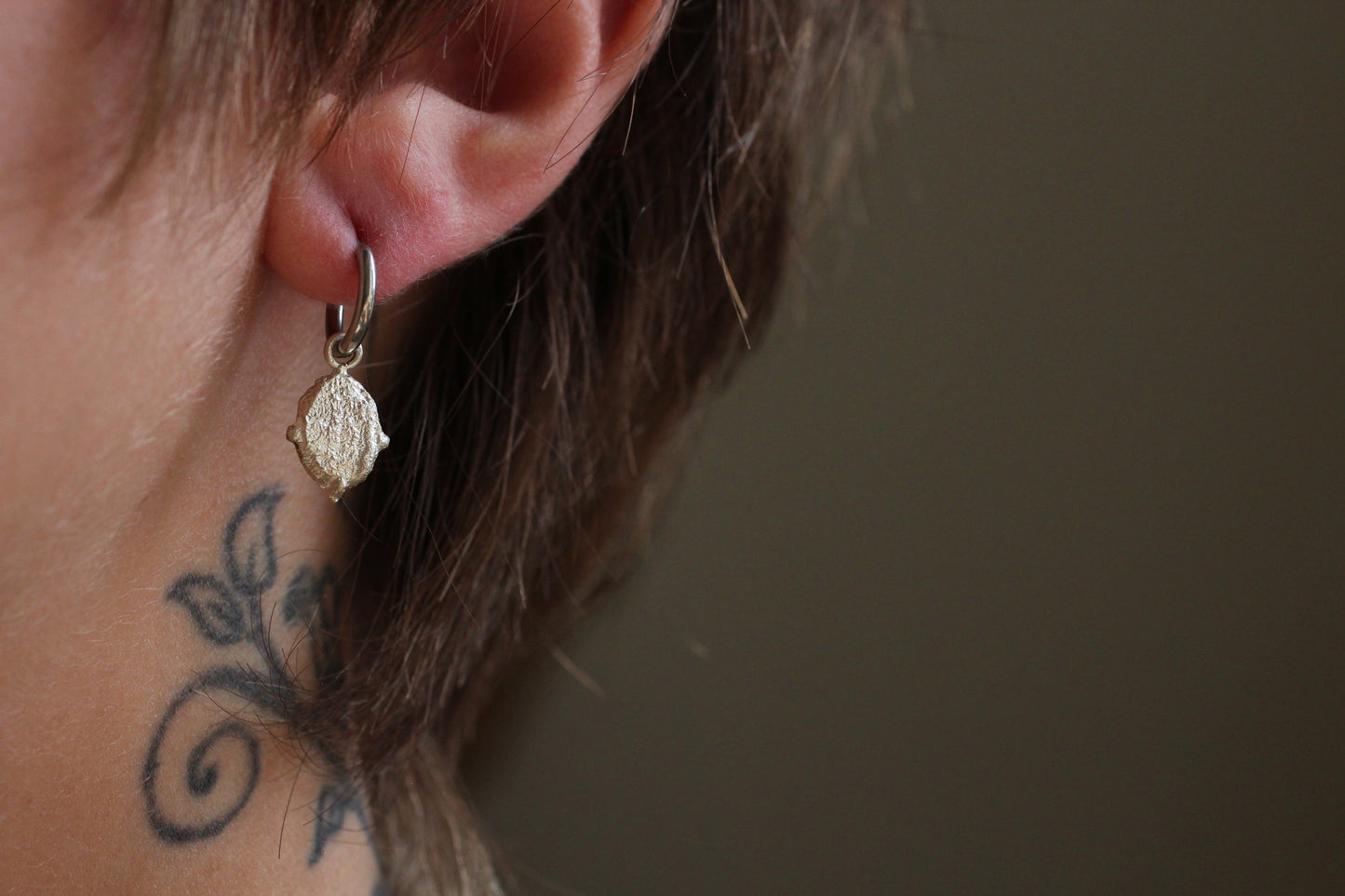 Evanesce Series Earrings #3 | Plain